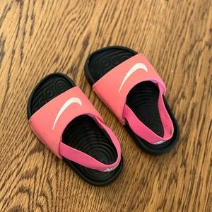 toddler nike slides